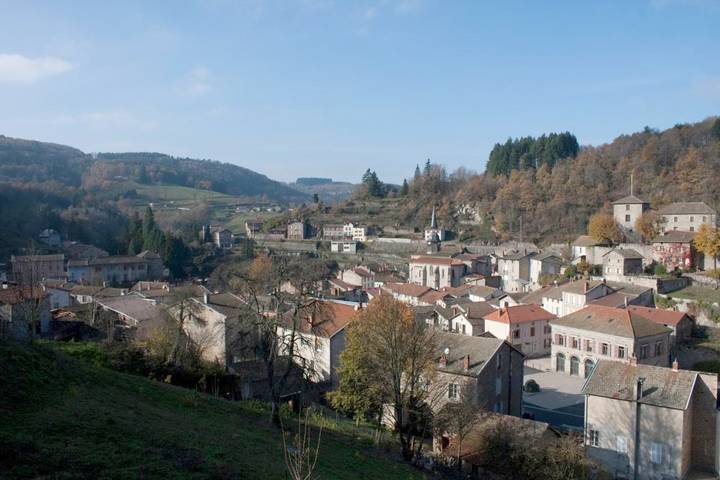Maison d’hôte pour 2 personnes, avec jardin et jacuzzi ainsi que piscine et sauna dans le Puy-de-Dôme - 4