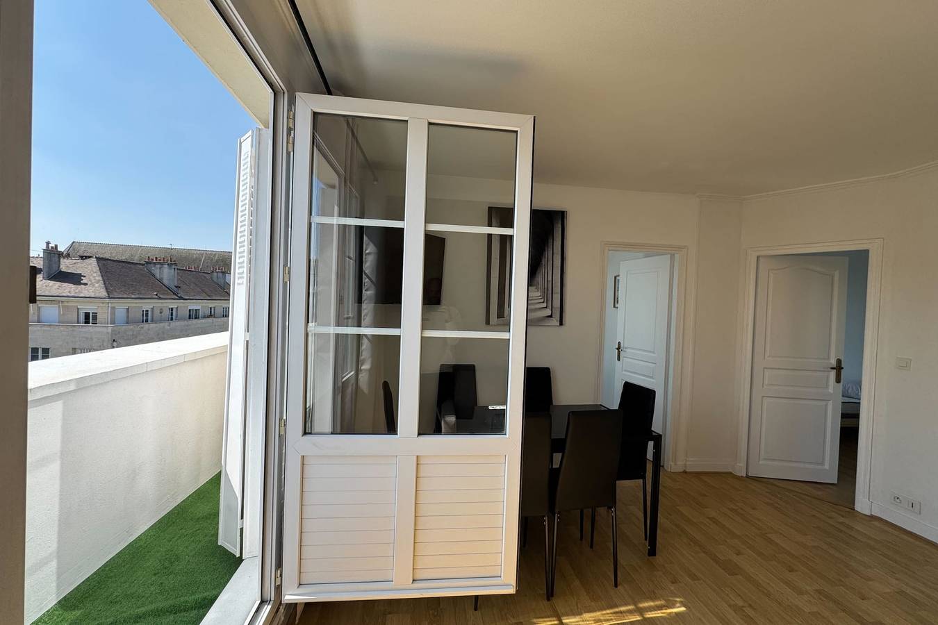 Apartamento entero, Apartamento de vacaciones para 6 personas con balcón in Caen, Región de Caen