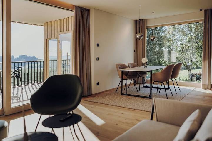 Ganze Wohnung, Sona Suites Allgäu: Sauna, Whirlpool & Alpenblick in Wiggensbach, Bayerisch Schwaben