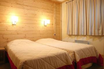 Appartement De Vacances pour 12 Personnes dans Vénosc, Parc national des Écrins, Photo 2