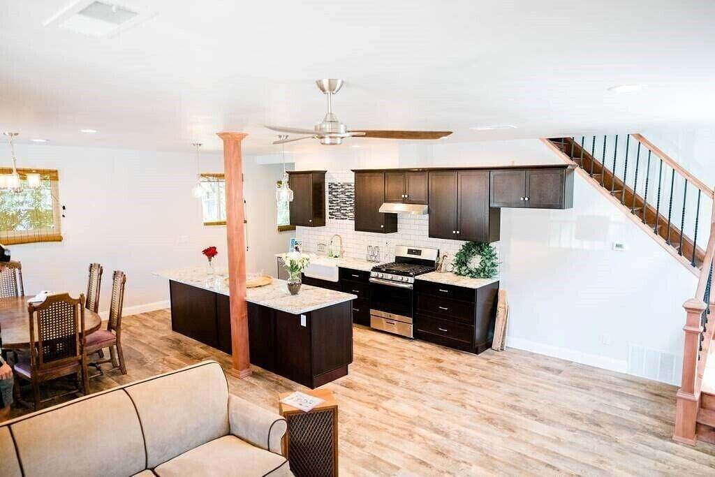 Charmantes und aktualisiertes Haus neben der Innenstadt in Grass Valley, Nevada County