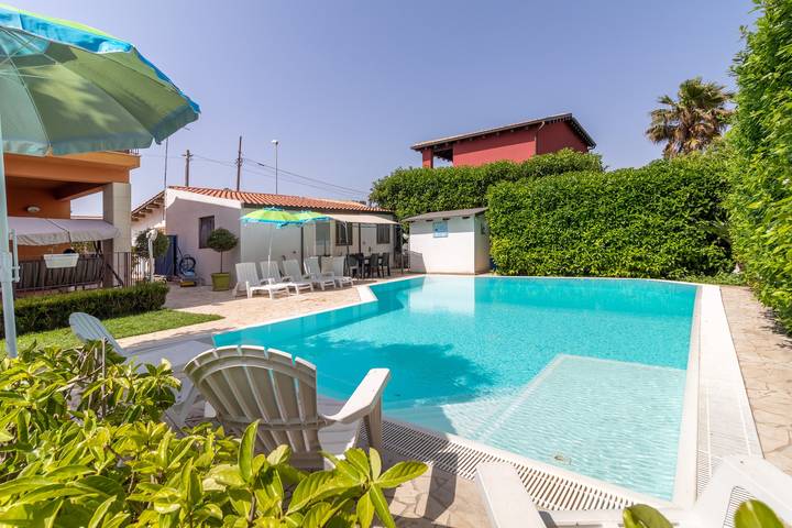 Villa pour 6 personnes, avec jardin en Sicile