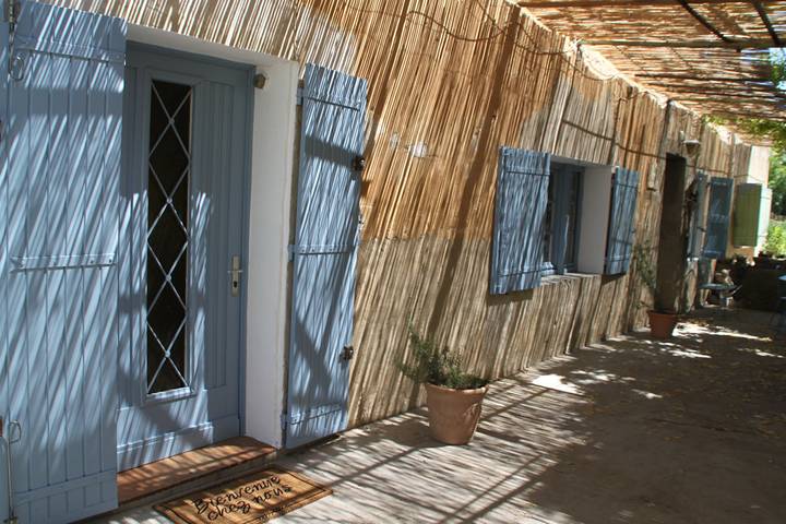 Gîte pour 2 personnes, avec jardin et terrasse