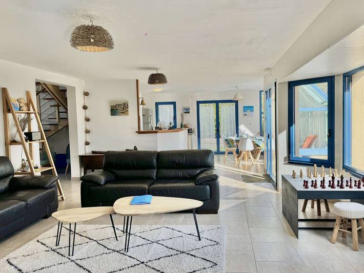 Location de vacances pour 10 personnes, avec terrasse et jardin à La Forêt-Fouesnant - 3