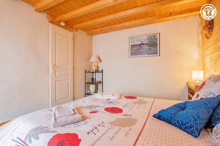 Location de vacances pour 5 personnes, avec jardin à Mouthier-en-Bresse - 3