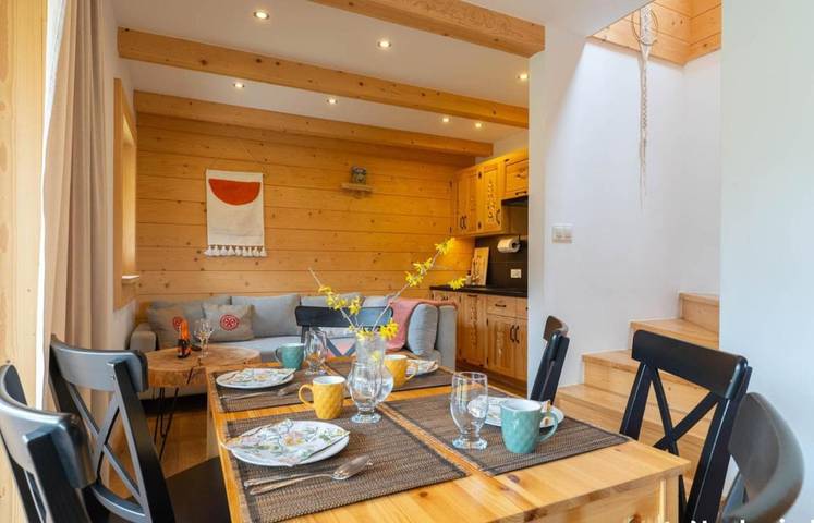 Chalet für 6 Personen, mit Terrasse und Garten sowie Ausblick