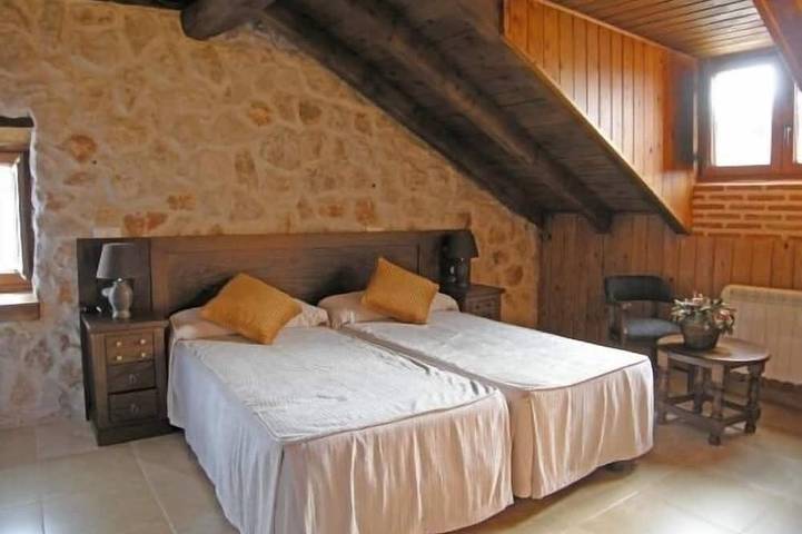 Cottage (location complète) Senda del Alba, jusqu'à 11 personnes in Fresneda de Cuéllar, Province de Ségovie
