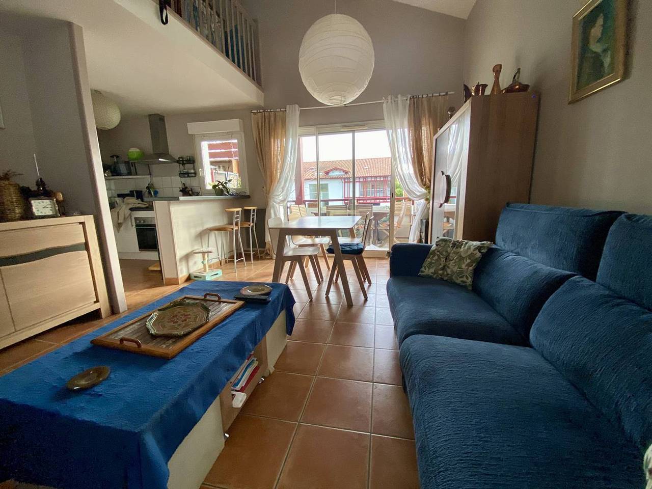 Appartement entier, Spacieux T1 bis à Cambo-les-Bains avec terrasse, animaux admis, parking et Wi-Fi in Cambo-les-Bains, Région de Bayonne