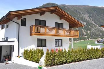 Hütte für 6 Personen in Umhausen, Ötztal, Bild 1