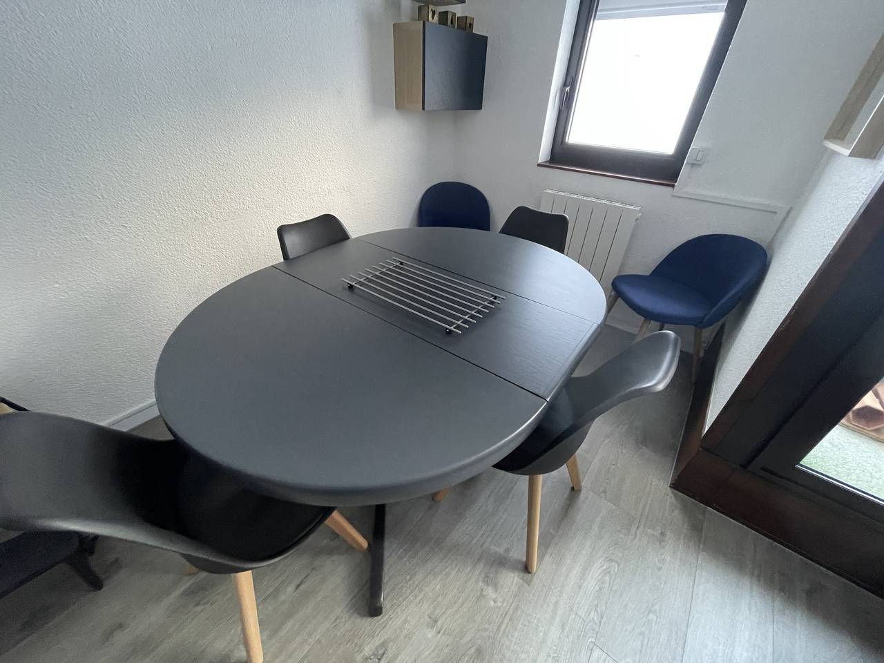 Appartement entier, Appartement cosy à Manigod avec piscine partagée – 50 m² in Manigod, Région d'Annecy