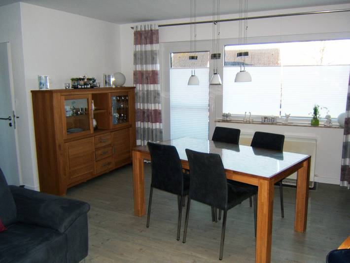 Ganze Ferienwohnung, Vermietungsservice Kaufmann - Ferienwohnungen - Fw Whg. 6 - Friesenhörn 7 in Horumersiel, Wangerland