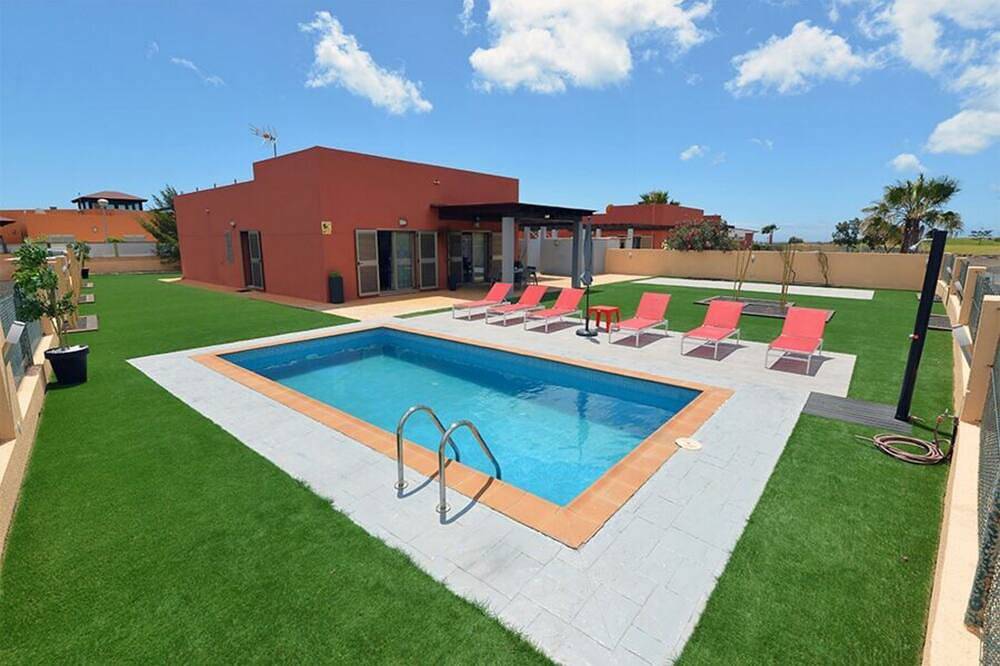 Villa voor 8 Personen in Las Salinas, Antigua