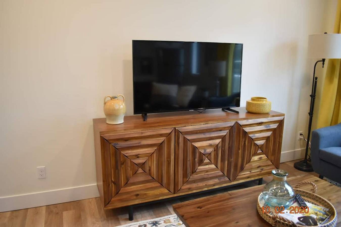 Entire apartment, Walk to it all - Downtown Tc- Capri 316 in Traverse City, Grand Traverse County