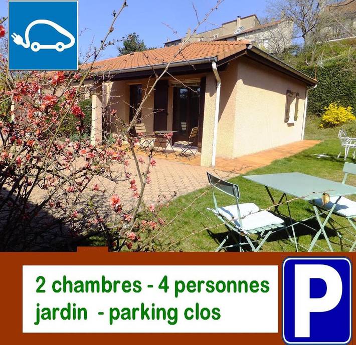 Appart’hôtel pour 4 personnes, avec Terrasse ainsi que Jardin et Vue