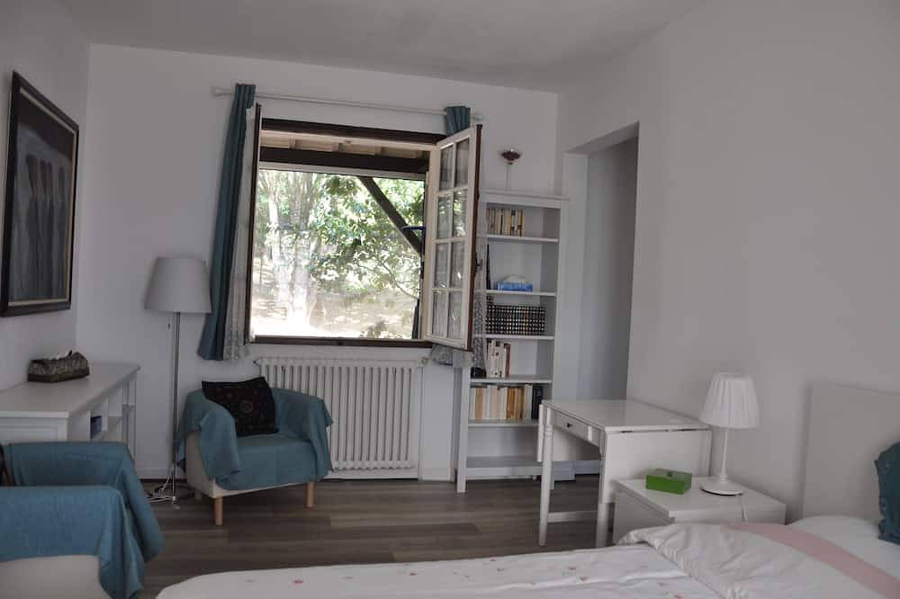 Villa de charme à 5 mn d'Amboise Suite parentale in Saint-Règle, Région de Tours