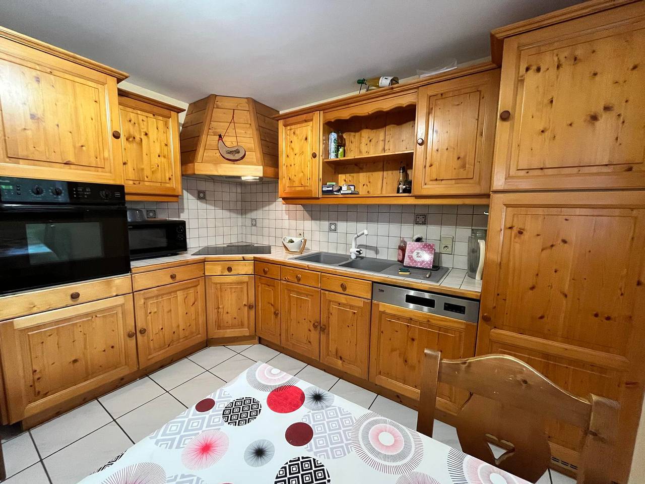 Cozy chalet 4 br, pets allowed in Samoëns, Bonneville e dintorni