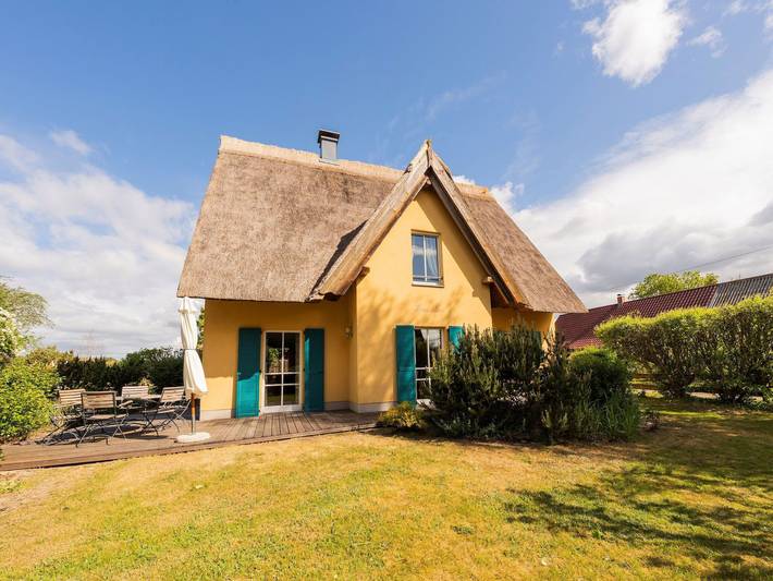 Ferienhaus für 8 Personen, mit Terrasse und Garten sowie Pool und Sauna, kinderfreundlich auf Usedom