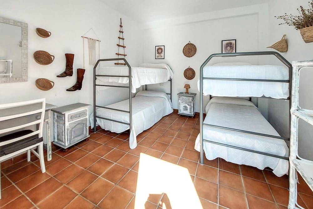 Nice home in El Rocio (Almonte) in El Rocío, Almonte