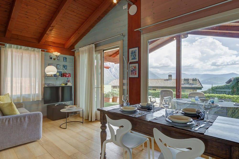 Amazing home in Solto Collina Bg in Comune di Riva di Solto, Lake Iseo