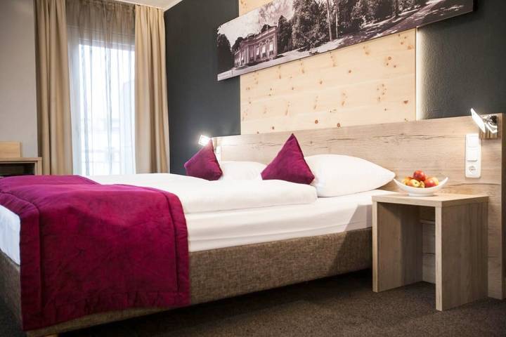 Hotel für 3 Personen, mit Sauna und Garten, mit Haustier in München - 3