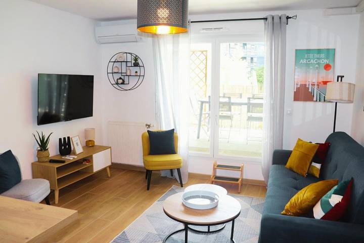 Gîte pour 5 personnes, avec balcon et vue à Cenon - 3