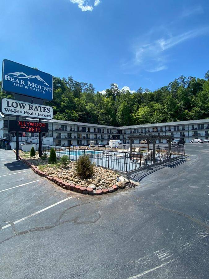 Hotel für 4 Personen, mit Terrasse und Pool sowie Whirlpool in Tennessee