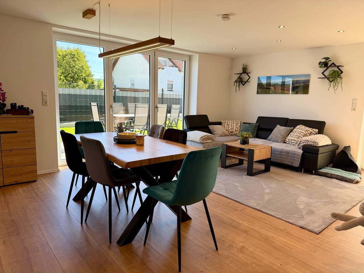 Ganze Ferienwohnung, Appartement/Fewo, Dusche, Wc, Terrasse in Windesheim, Landkreis Bad Kreuznach