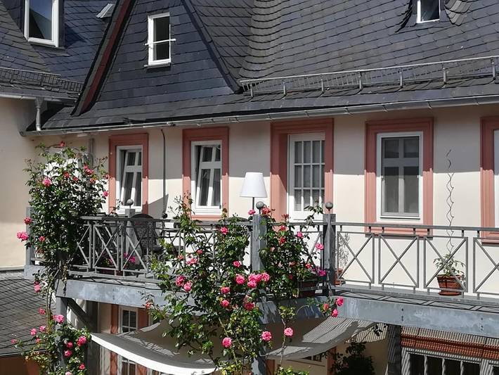 Ferienwohnung für 3 Personen, mit Balkon und Terrasse sowie Ausblick in Weilburg - 2
