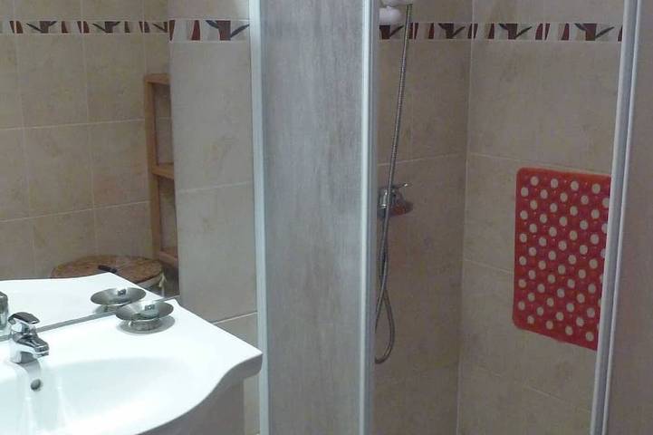 Entire apartment, Beautiful flat , rated 2 stars on the beach in Santa-Lucia-di-Moriani, Corte region