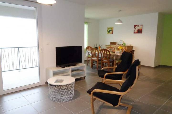 Gîte pour 2 personnes, avec balcon dans la Loire