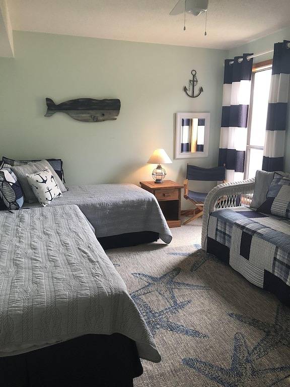 Pelican Hub, ein Strandhaus im wunderschönen Sunset Beach, nur einen kurzen Spaziergang vom Strand entfernt in Sunset Beach (NC), Brunswick County