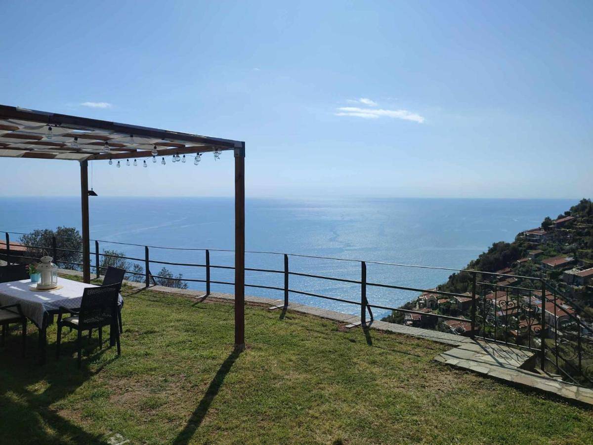 Casa a picco sul mare 5 terre in Campiglia, La Spezia