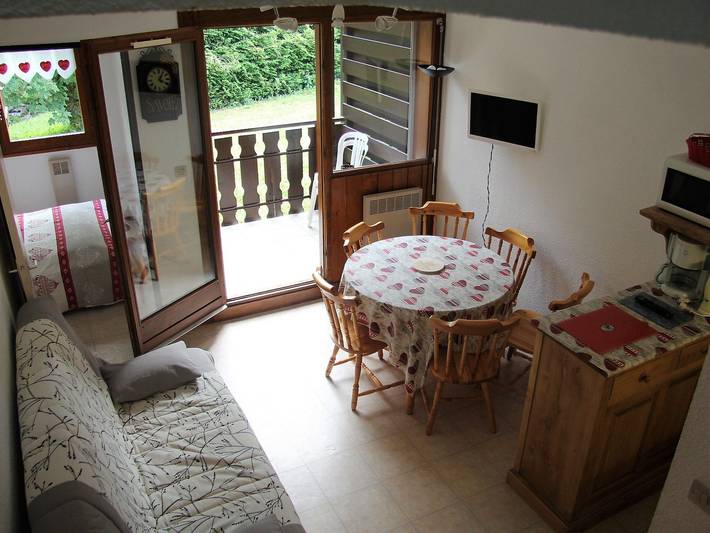 Ganze Wohnung, Ruhiges Duplex mit 3 Zimmern, Balkon und Parkplatz - Nah am Skilift, 2 km vom Zentrum La Clusaz in La Clusaz, Annecy und Umgebung