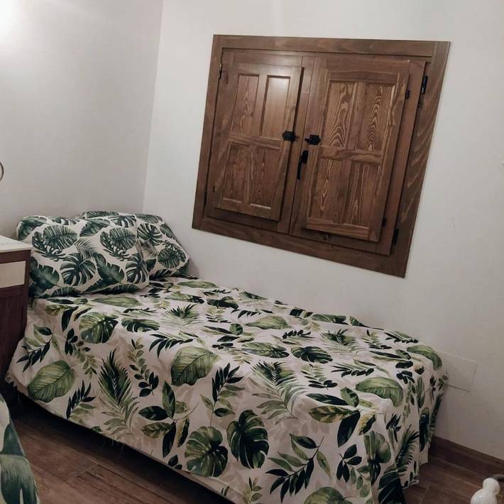 Gîte pour 8 personnes, avec Terrasse et Jardin ainsi que Piscine et Vue à Abarán - 2