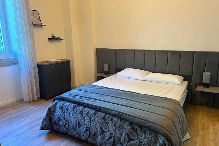 Gîte pour 4 personnes, avec Balcon à Savignac-les-Ormeaux - 2