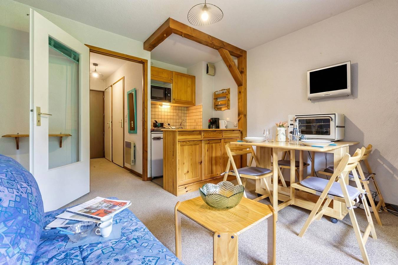 Entire apartment, Appartement Plein Nature - Combloux in Combloux, Pays du Mont-Blanc