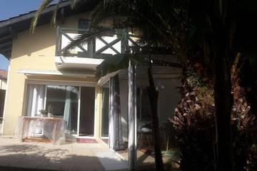 Chambre d’hôte pour 3 personnes, avec jardin et balcon à Anglet
