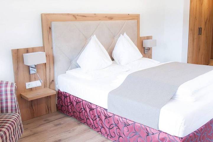 Ferienhaus für 2 Personen, mit Balkon und Sauna sowie Garten in Fuschl am See - 2