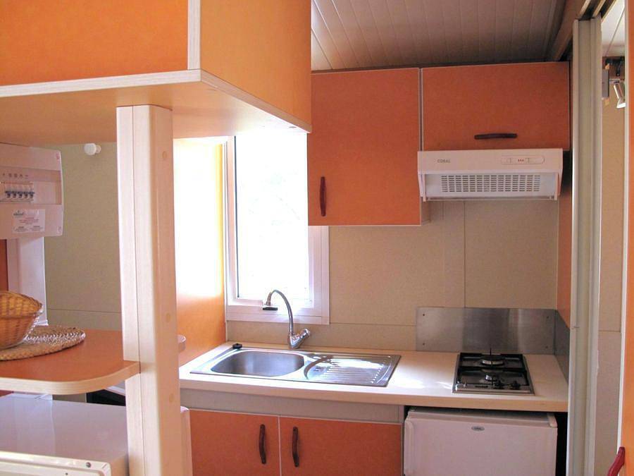 Camping Roca Grossa - Bungalow 5 personen - Bungalow Morea 5pax 2 kamers Tv + Ac + Bbq +Parking in Calella, Costa del Maresme