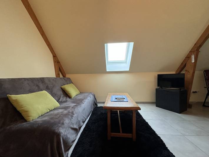 Gîte pour 4 personnes, avec jardin, adapté aux familles à Chaufour-Notre-Dame