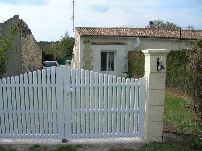 Gîte pour 4 personnes, avec jardin et terrasse à Meschers-sur-Gironde