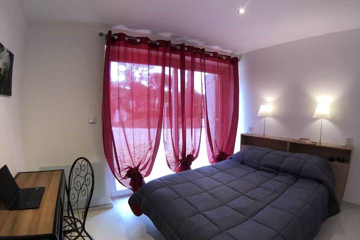 Ganze Wohnung, Alba' Superb 4* single storey 120m² apartment in Puget-sur-Argens, Mittelmeerküste (Frankreich)