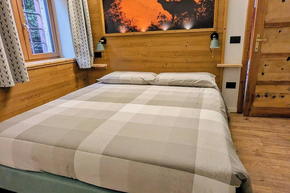 Apartamento entero, Chalet Peter Serrada, a few meters from the slopes, in villa surrounded by forest in Folgaria, Alpe Cimbra