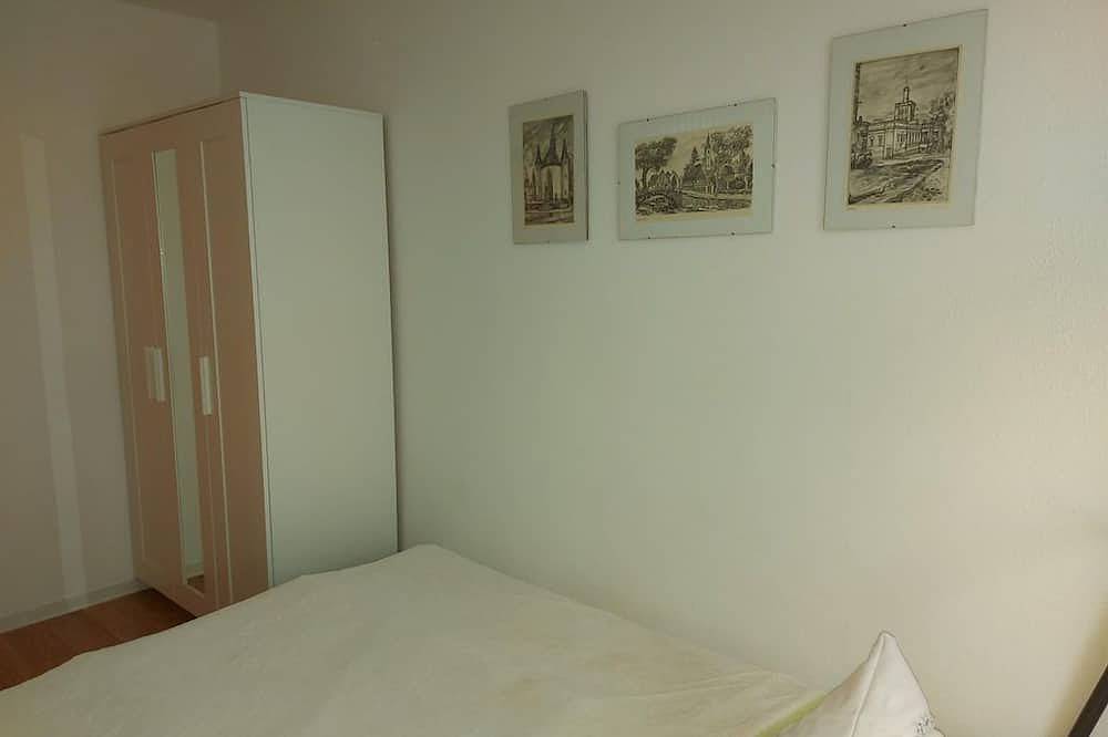 Entire apartment, Vacation apartment \"Stadtblick\" - Apartments Stadteinwärts in Zittau, Zittau Mountains