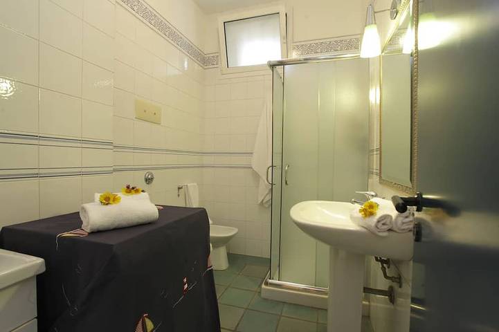 Ferienwohnung für 4 Personen, mit Balkon in Marina di Ragusa - 4