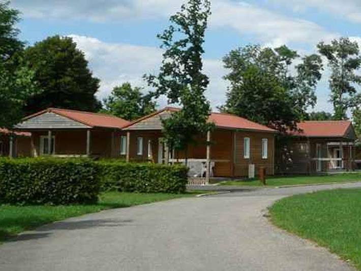 Chalet für 6 Personen, mit Kinderpool im Elsass
