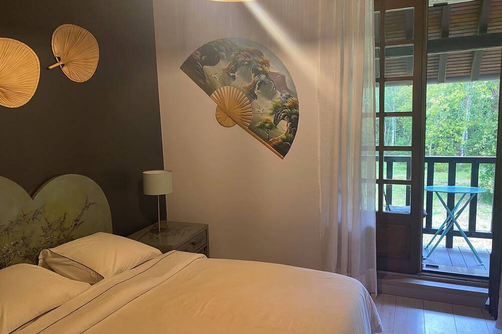 Chambre zen au cœur de la forêt in Chaumont-sur-Tharonne, Sologne