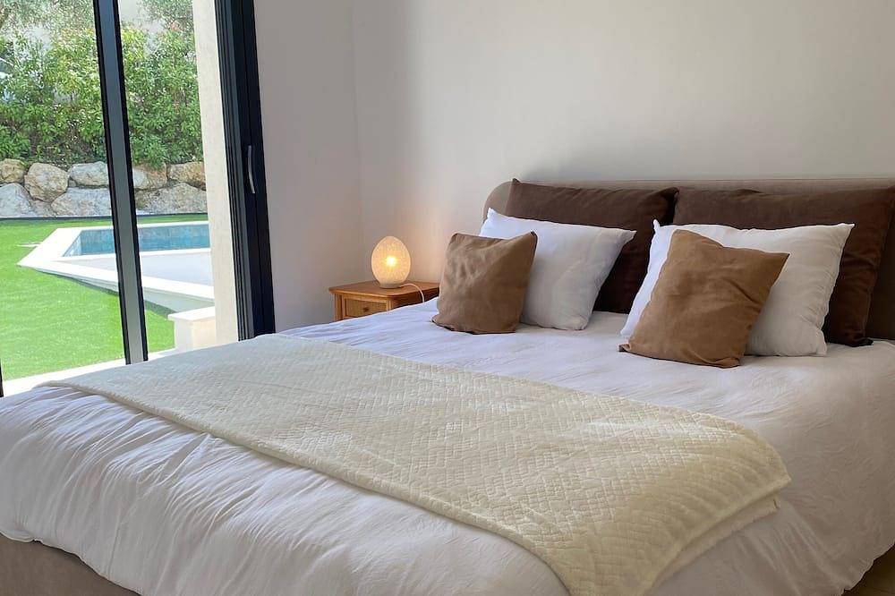 Villa Côté Soleil in Auribeau-sur-Siagne, Cannes region