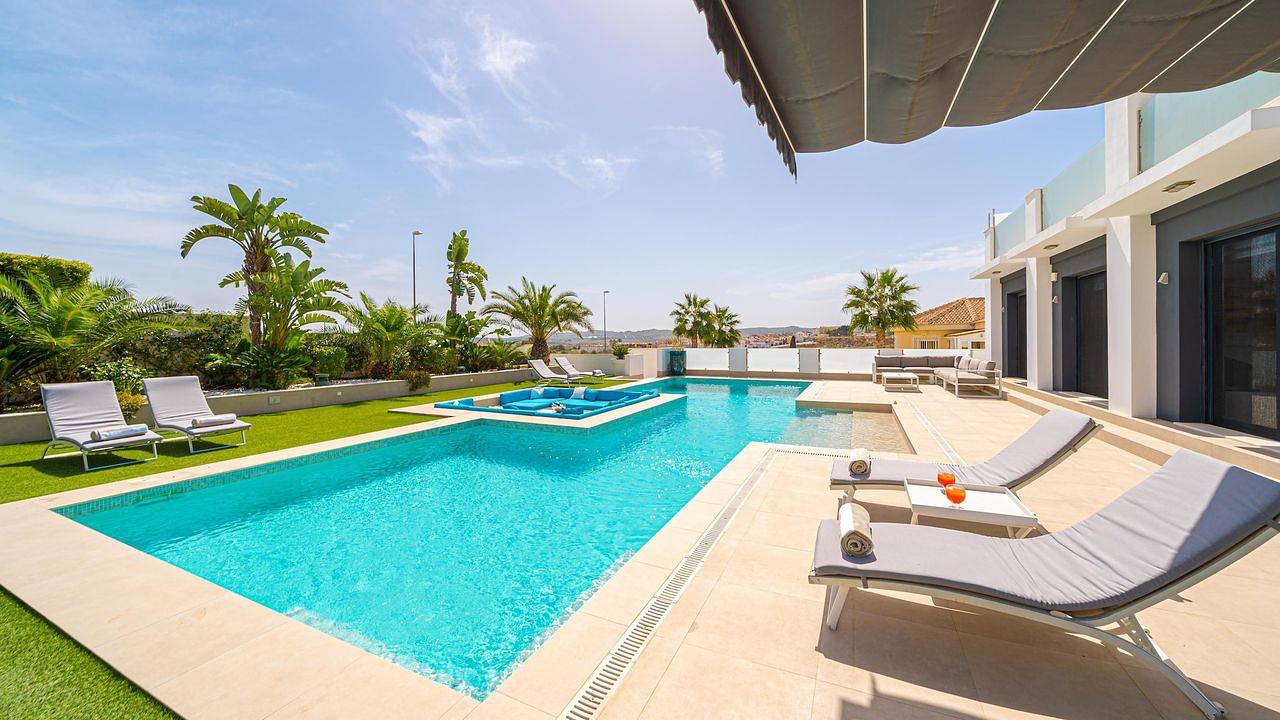 Villa voor 8 personen met zwembad in Orihuela, Alicante Provincie