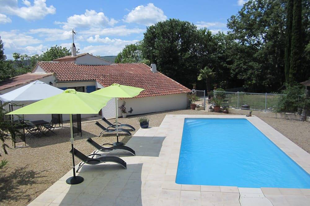 Petite Maison Clos Neuf - Provencal. Landhaus, großer Pool, ruhig, am Weinberg in Cornillon, Nimes und Umgebung
